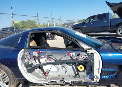 1999 Chevrolet Corvette z USA, uszkodzony, nr VIN 1G1YY22G4X5131455